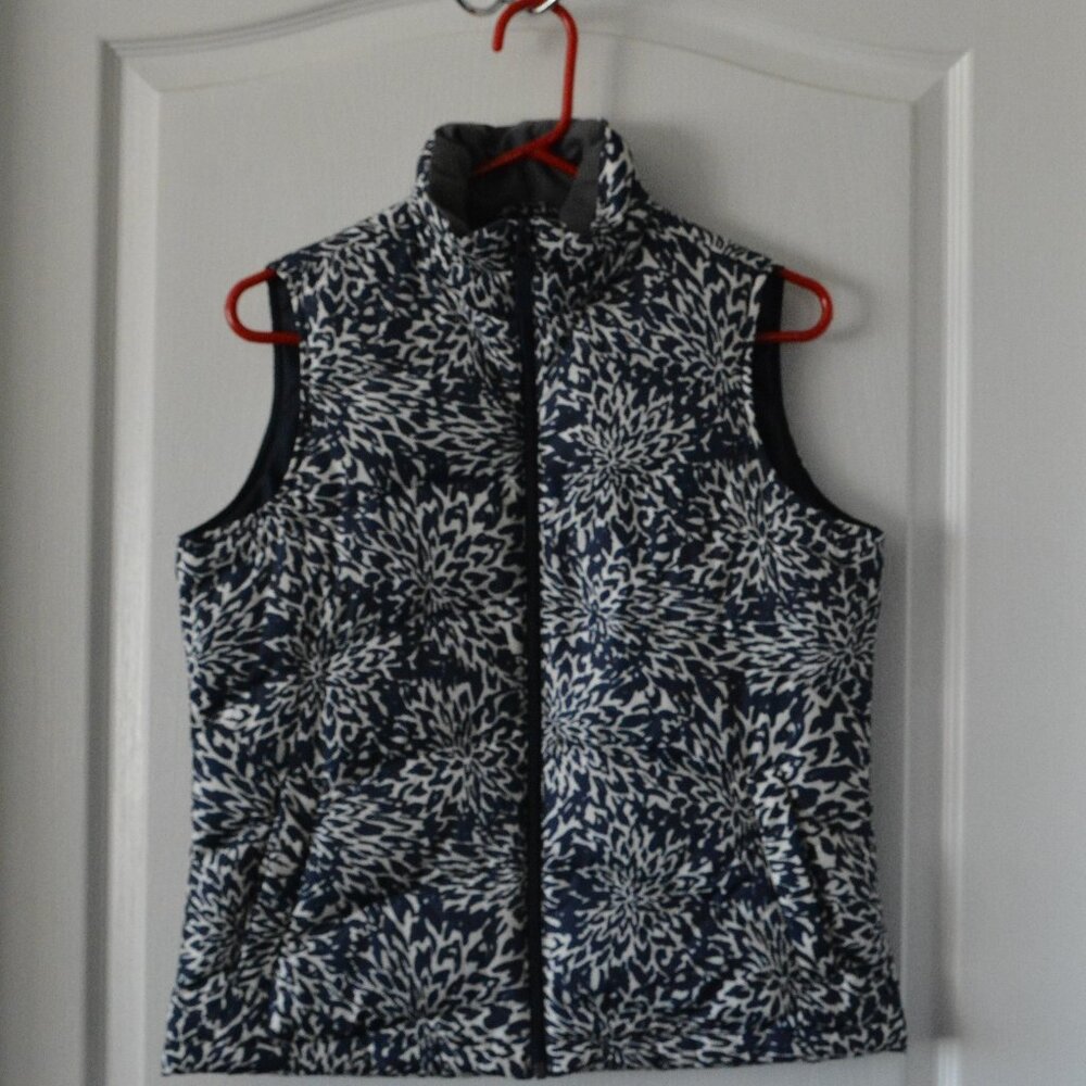 Land's End Down Filled Quilted Puffer Vest White Floral Pattern size Small